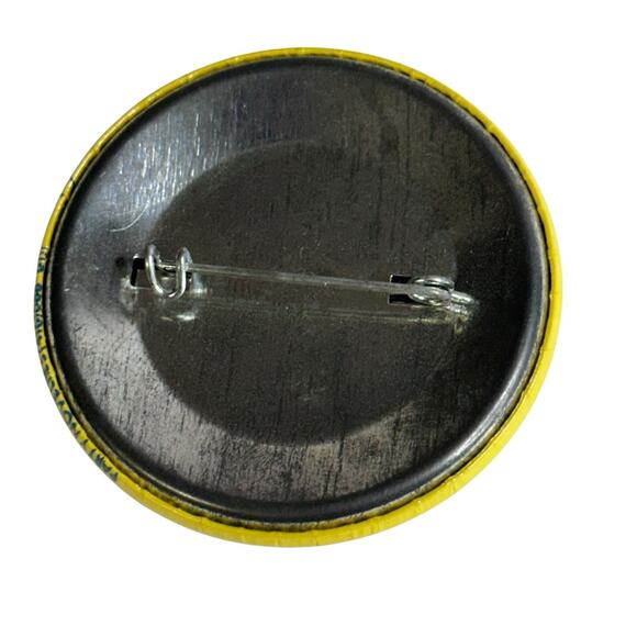 Vintage NIAGARA DAREDEVIL I went over Falls in Barrel and Survived Pinback - Picture 4 of 13